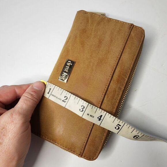DEUX LUX Greenwich Faux Leather Weaved Wallet Multi Pockets Color Honey NWT - Picture 8 of 8
